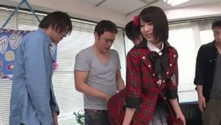 Japan HDV: Ruri Narumiya wearing panties upskirt 69 in public